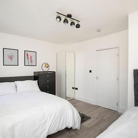 Spacious Serenity In The Heart Of Central Londra Exterior foto