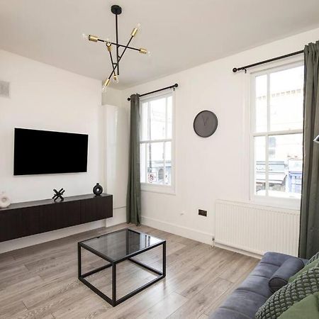 Spacious Serenity In The Heart Of Central Londra Exterior foto