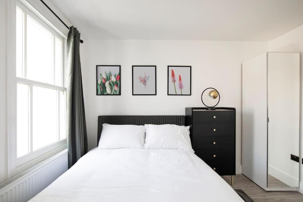 Spacious Serenity In The Heart Of Central Londra Exterior foto